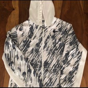 Nike Therma-Fit Hoodie